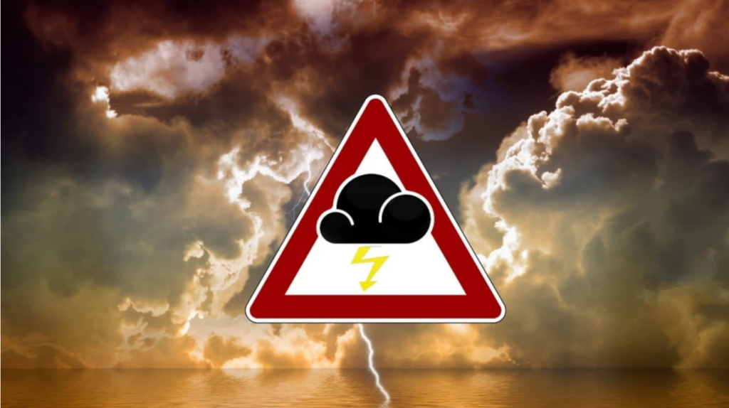 Vremea extremă lovește România după zilele de caniculă, odată cu anunțurile Administrației Naționale de Meteorologie (ANM)