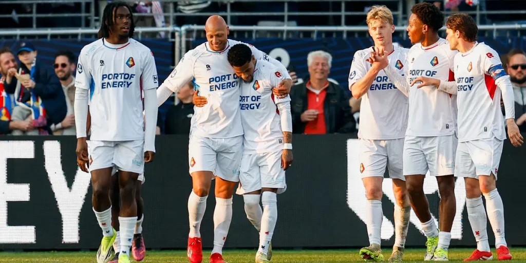 Suporterii PSV, în extaz la partida cu Telstar