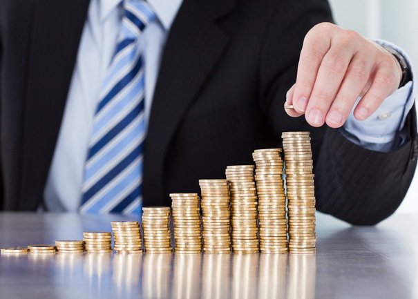 Diferența vitală: cum educația financiară transformă traiul de la salariu la salariu în control asupra banilor Într-o societate în care criza economică și inflația continuă să-și pună amprenta, educația financiară capătă o importanță tot mai mare pentru cei care doresc să își asigure un viitor solid