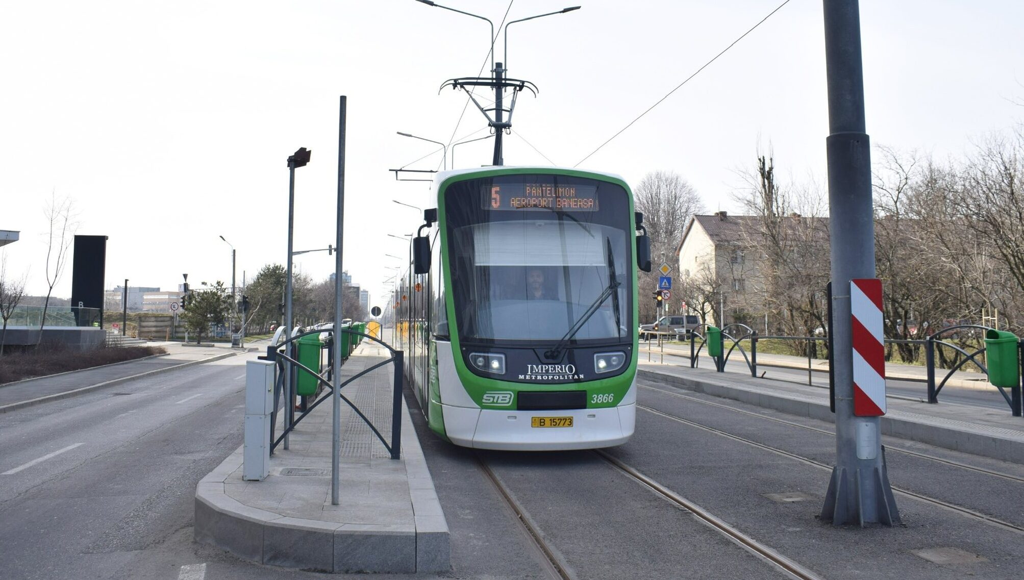 Linii STB modificate de luni, după reluarea tramvaiului 5