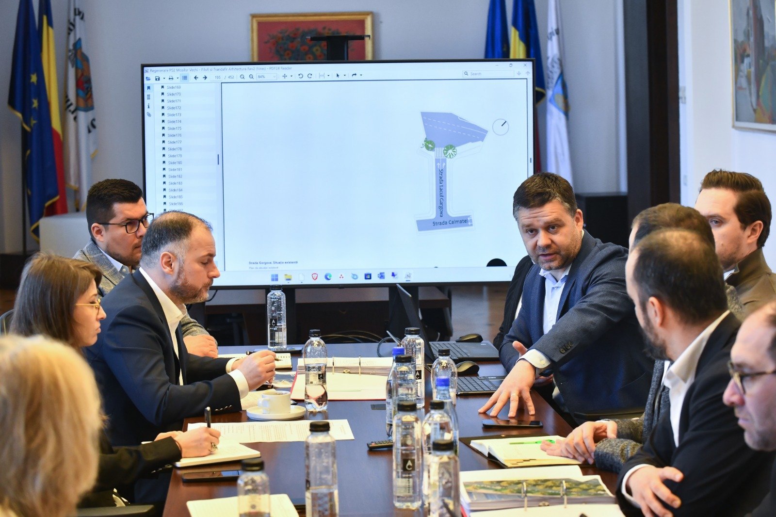 Primarii de sector din București au reluat dialogul pentru prioritizarea proiectelor de dezvoltare în capitală, într-un efort comun de a îmbunătăți infraestructura și calitatea vieții locuitorilor