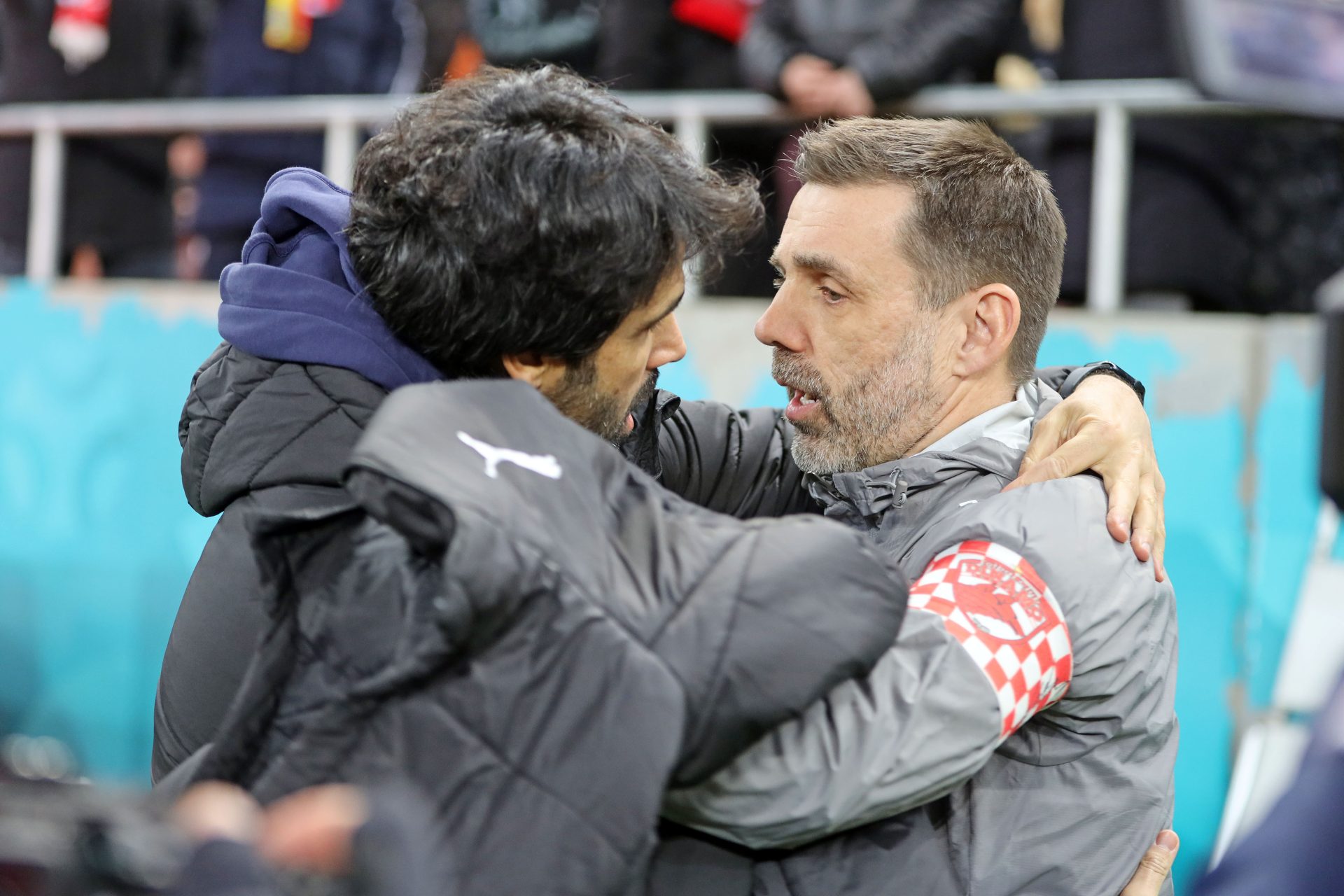 Dinamo – Universitatea, duelul decisiv: Kopic sau Coelho?