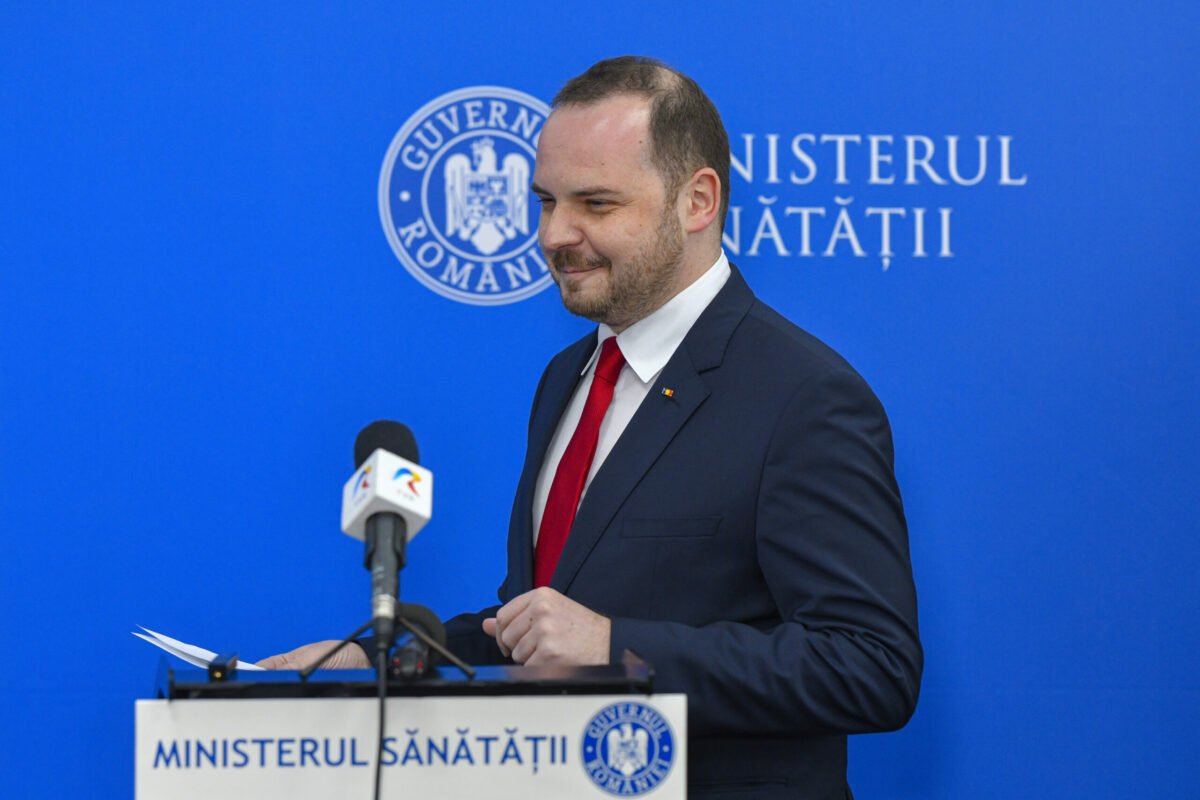 Digitalizarea radiologiei în România: un pas înainte pentru accesul rapid și sigur la diagnostic Un nou ordin al Ministerului Sănătății care stabilește utilizarea teleradiologiei în sistemul de sănătate a fost pus în dezbatere publică, aducând în prim-plan o reformă semnificativă menită să modernizeze procesul de interpretare a investigațiilor imagistice