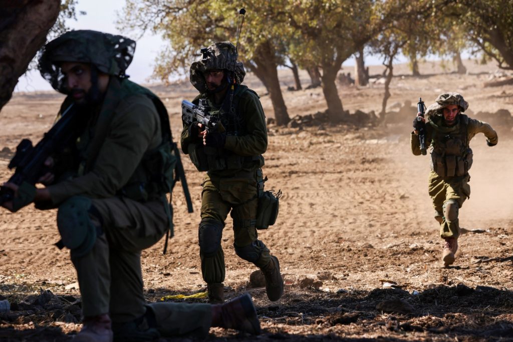 Opoziția israeliană avertizează asupra riscului de dezastru de securitate din cauza lipsei de trupe de luptă În toiul celui mai sângeros conflict din Orientul Mijlociu de la începutul anului, opoziția israeliană lansează un avertisment sever cu privire la evoluțiile de pe teren