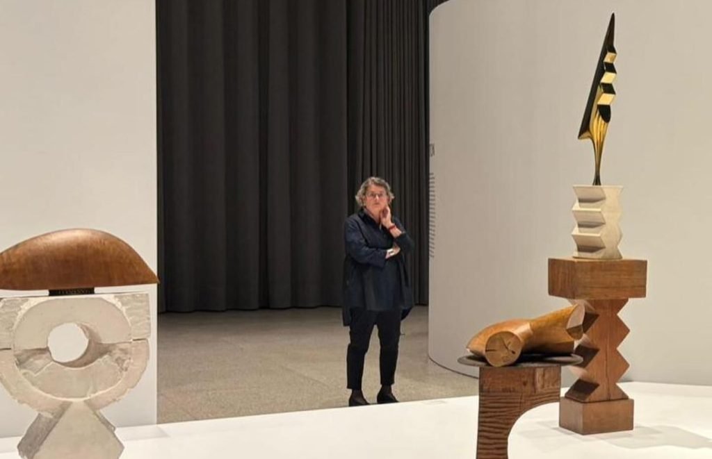Berlinul găzduiește cea mai amplă expoziție din Europa dedicată lui Constantin Brâncuși, eveniment ce marchează 150 de ani de la nașterea celebrului sculptor român