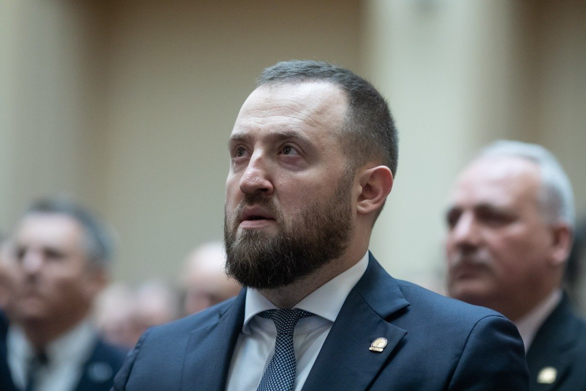 Mandatul lui Marius Voineag la șefia DNA se apropie de final, iar 2024 va aduce schimbări în conducere Mandatul lui Marius Voineag de procuror-șef al Direcției Naționale Anticorupție se va încheia la sfârșitul lunii martie, odată cu expirarea mandatului său