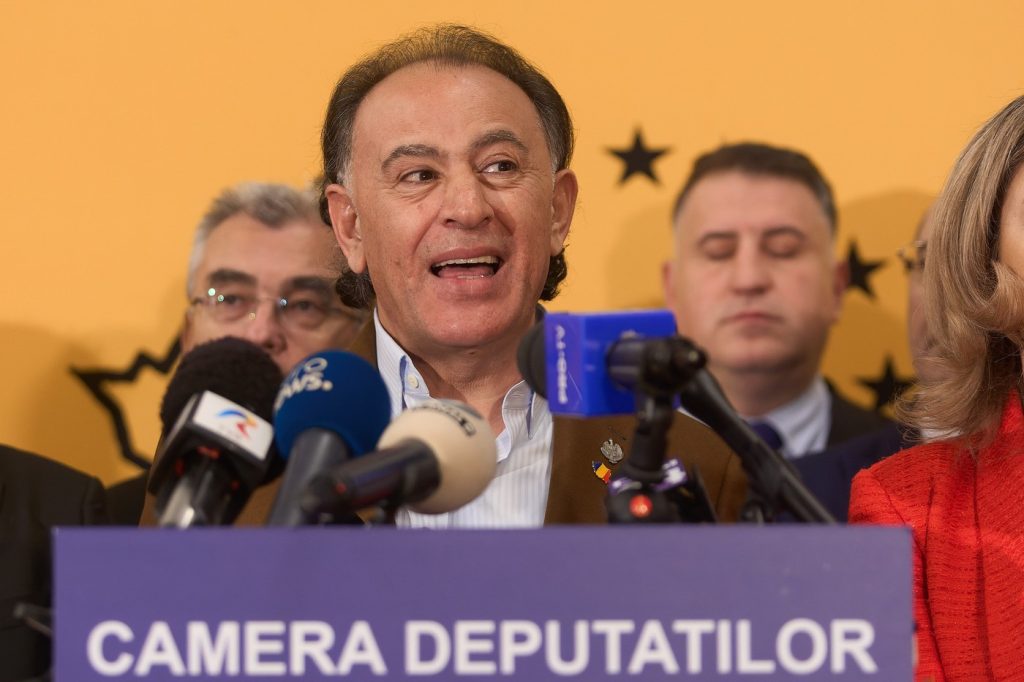 Acuzat de Anca Alexandrescu că vrea să rupă o parte din AUR, un lider al partidului îi spune că „e o aberație”. Mesajul lui George Simion
