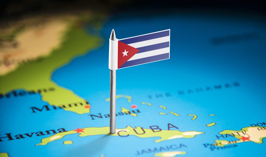 Primul vas umanitar sosit în Cuba în contextul celei mai grave crize energetice din ultimele decenii Tălmăcită ca o etapă crucială a eforturilor internaționale de sprijin pentru Cuba, prima navă a unei flote umanitare a pășit marți în portul din Havana