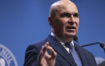 INSTANT_CONFERINTA_BOLOJAN_05_INQUAM_Photos_George_Calin.jpg - ReactiveNews