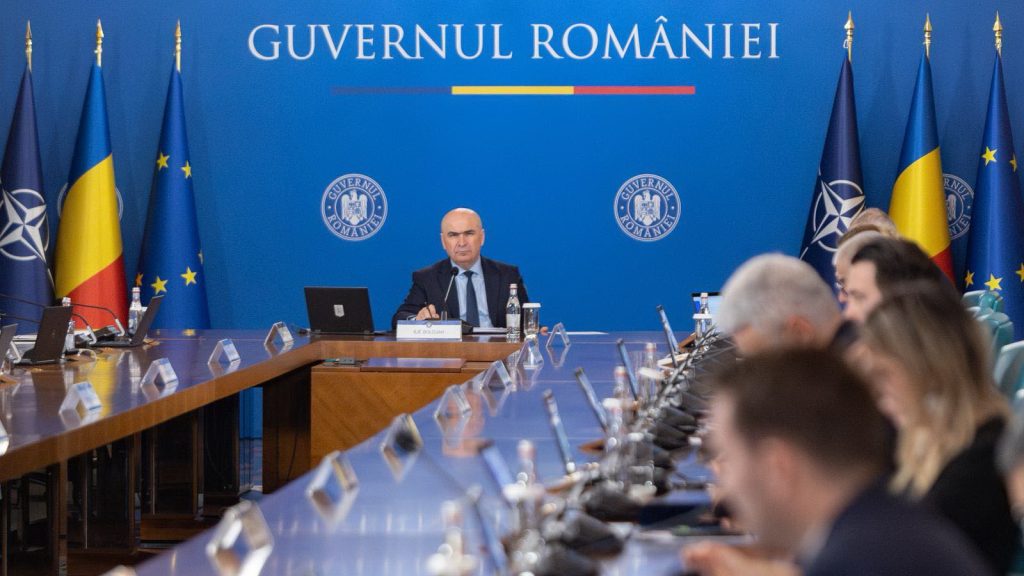 Guvernul României amână din nou adoptarea ordonanței referitoare la intervențiile în piața carburanților, iar decizia surprinde atât mediul economic, cât și opinia publică, care așteaptă măsuri ferme pentru stabilizarea prețurilor la pompă