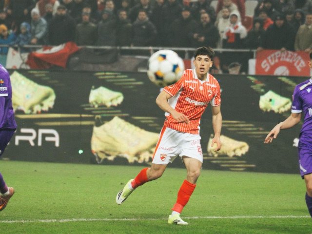 Dinamo încrezătoare: Potențialul de a câștiga SuperLiga a atras atenția lui Zeljko Kopic Echipă cu tradiție și cu un început de sezon promițător, Dinamo București și-a consolidat poziția în peisajul fotbalului românesc, iar recent a stârnit și admirație la nivel internațional