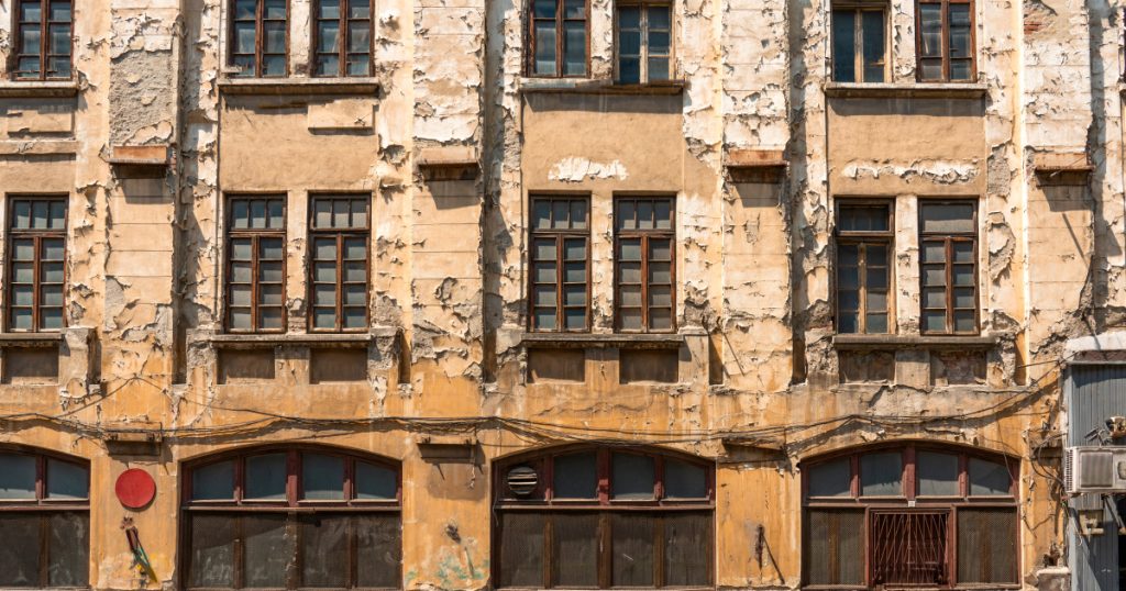 În urmă cu 49 de ani, România a fost zguduită de un cutremur devastator, tragedie care a marcat profund societatea și a schimbat pentru totdeauna modul în care statul și oamenii se pregătesc pentru astfel de evenimente