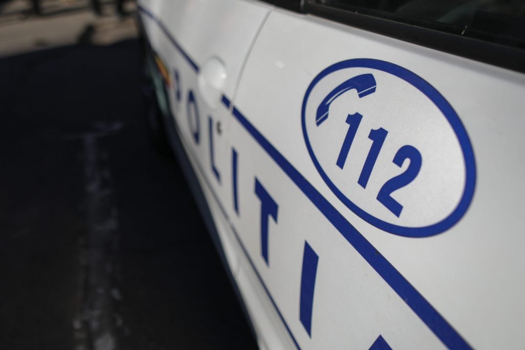 Procurori și polițiști implică rețele complexe de evaziune în domeniul gestionării deșeurilor, cu prejudicii de sute de milioane de lei O amplă acțiune a autorităților din domeniul criminalității economice a dus la destructurarea unei rețele infracționale implicate în gestionarea frauduloasă a deșeurilor din România