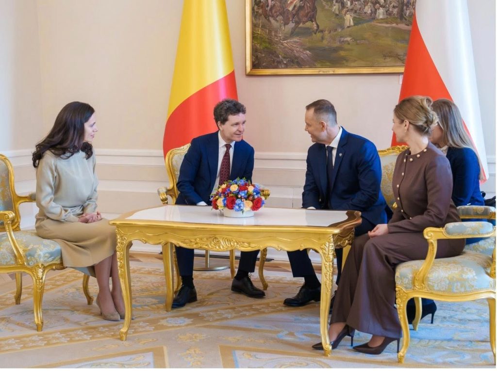 Mirabela Grădinaru, comparată cu Kate Middleton după vizita din Polonia, remarcă o schimbare în ținută, creată de un designer cunoscut