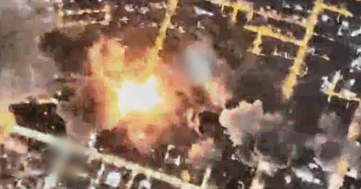 Armata israeliană a făcut publice vineri primele imagini din timpul bombardamentului asupra unui buncăr subteran din Teheran, despre care spune că adăpostea conducerea supremă a Iranului, inclusiv ayatollahul Ali Khamenei