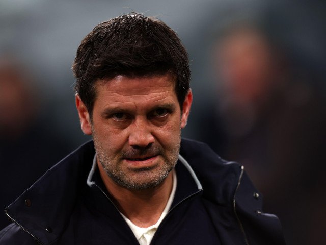 Cristi Chivu, unul dintre veteranii și liderii din cadrul echipei Inter Milano, se confruntă cu probleme de sănătate cu doar câteva zile înaintea partidei cruciale din Serie A, contra rivalei AC Milan