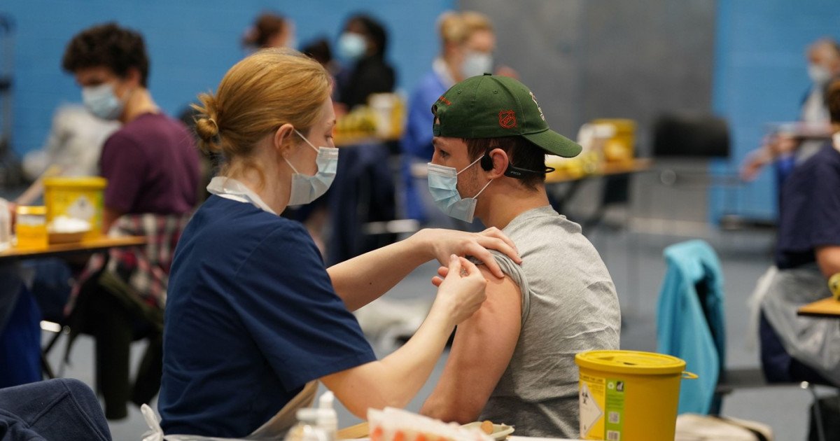 Focar de meningită în Marea Britanie: două decese și numeroase îmbolnăviri pun în alertă Europa Un focar de meningită a izbucnit recent în Regatul Unit, provocând îngrijorare atât în rândul autorităților de sănătate, cât și în rândul experților europeni