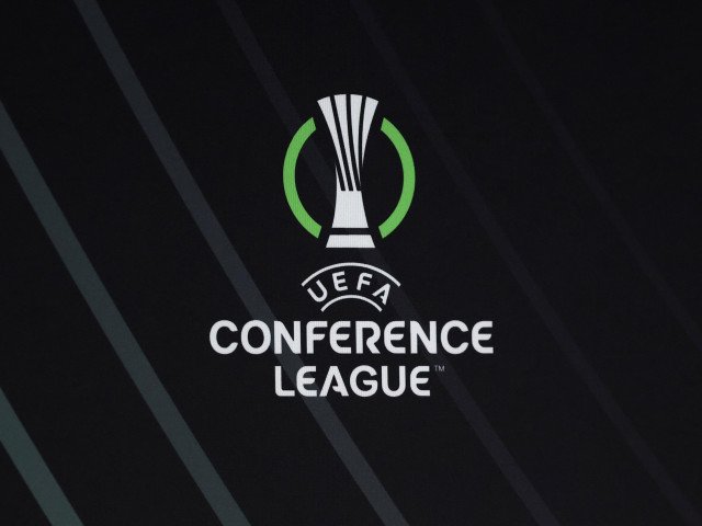 Lupta pentru calificarea în sferturile Conference League continuă cu dramatism, după rezultatul echilibrat înregistrat în meciul tur dintre AEK Larnaca și Crystal Palace, scor 1-1