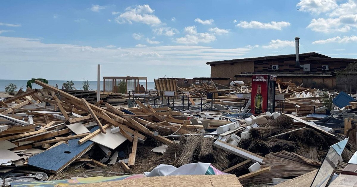 ABADL solicită despăgubiri după demolarea a 86% dintre construcțiile ilegale de pe plaje în 2022