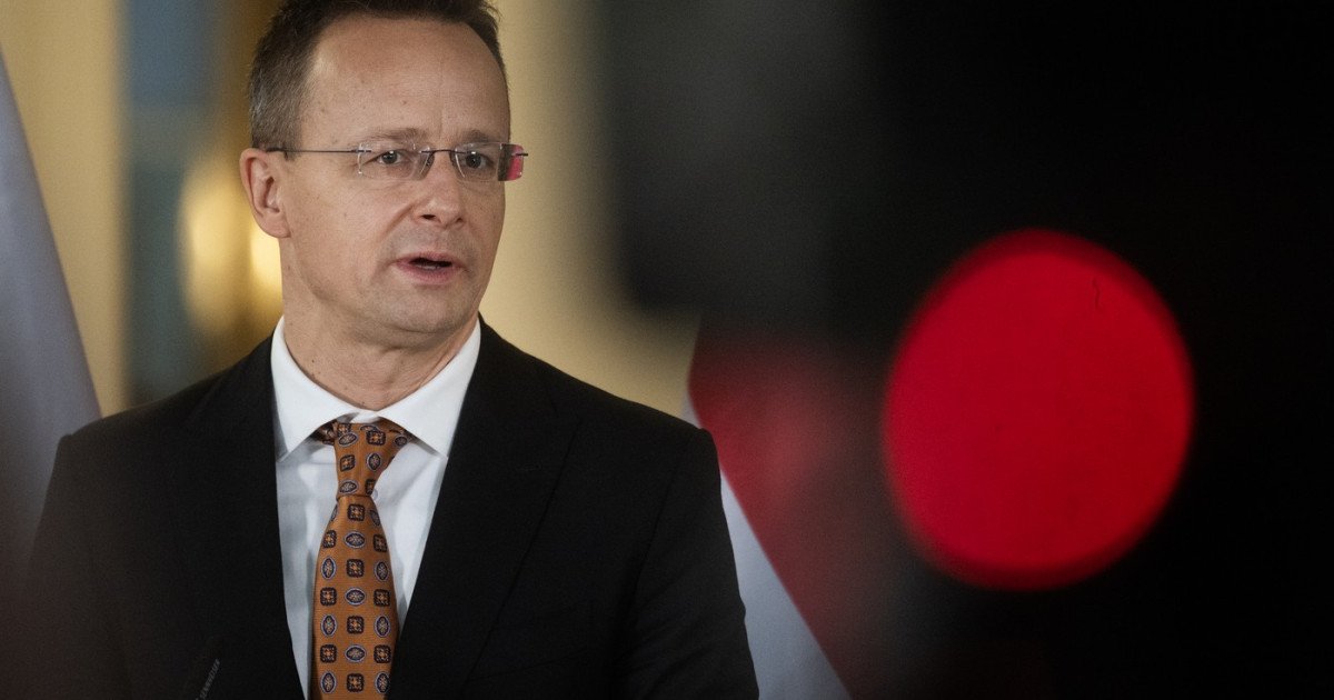 Ungaria se află în centrul unui scandal diplomatic acuzator, după ce un raport publicat de Washington Post a ridicat suspiciuni grave privind activitatea ministrului de Externe, Peter Szijjarto