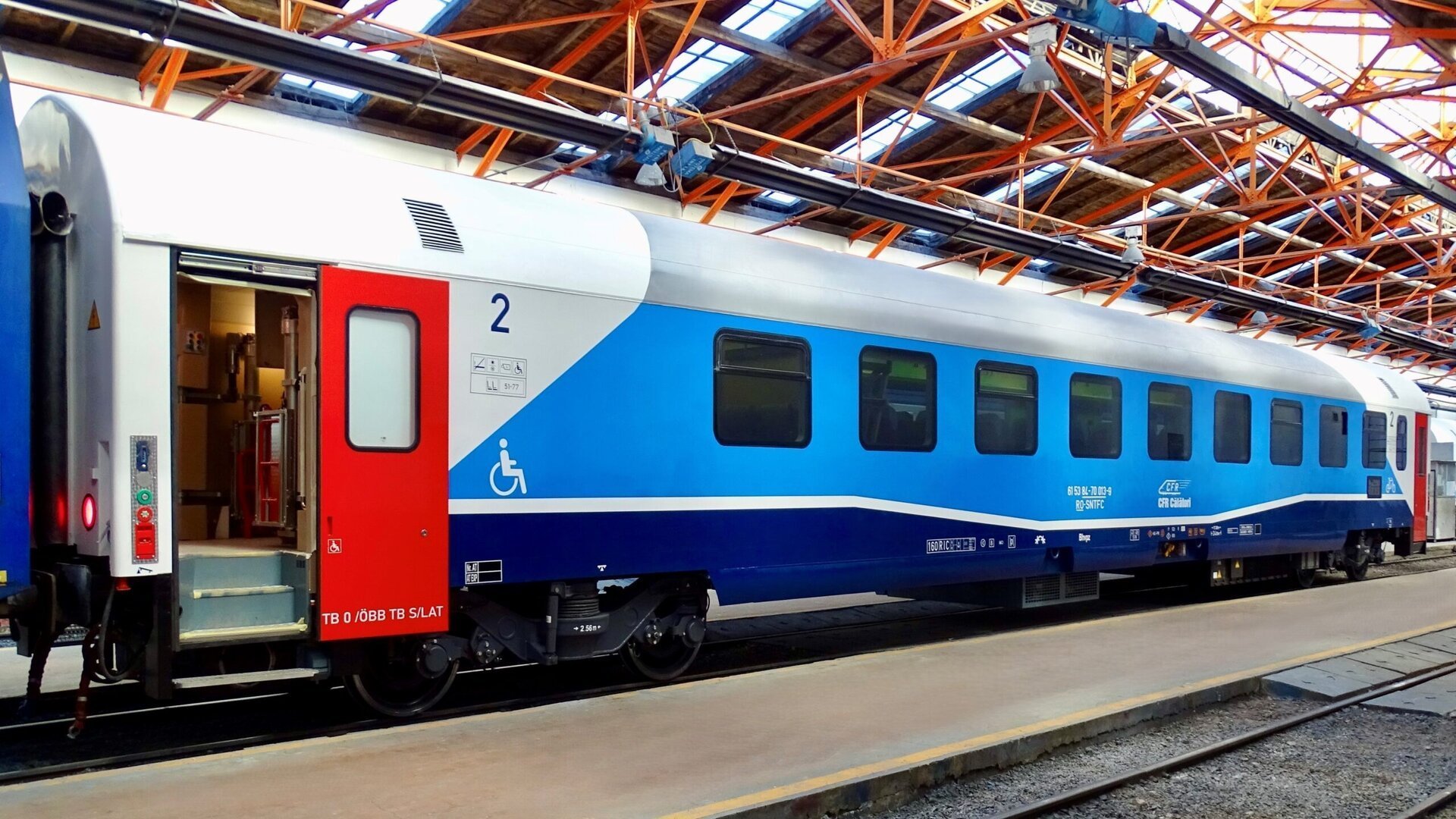 Grupul GRAMPET anunță finalizarea unui etap important în procesul de modernizare a vagoanelor de călători din România, marcând astfel avansul celui mai amplu proiect de reabilitare realizat vreodată la Electroputere VFU Pașcani