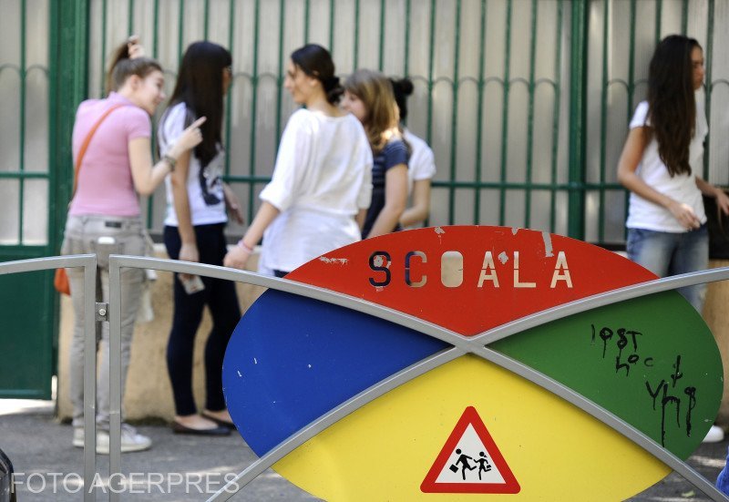 Baremul de corectare la Română la Simulare Evaluarea Națională 2026 clasa a VIII-a a fost publicat