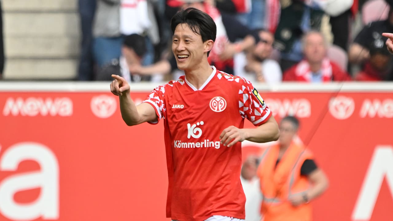 So sehen Sie Fußball heute live im Free-TV: Mit Stuttgart, Freiburg & Mainz | Fußball