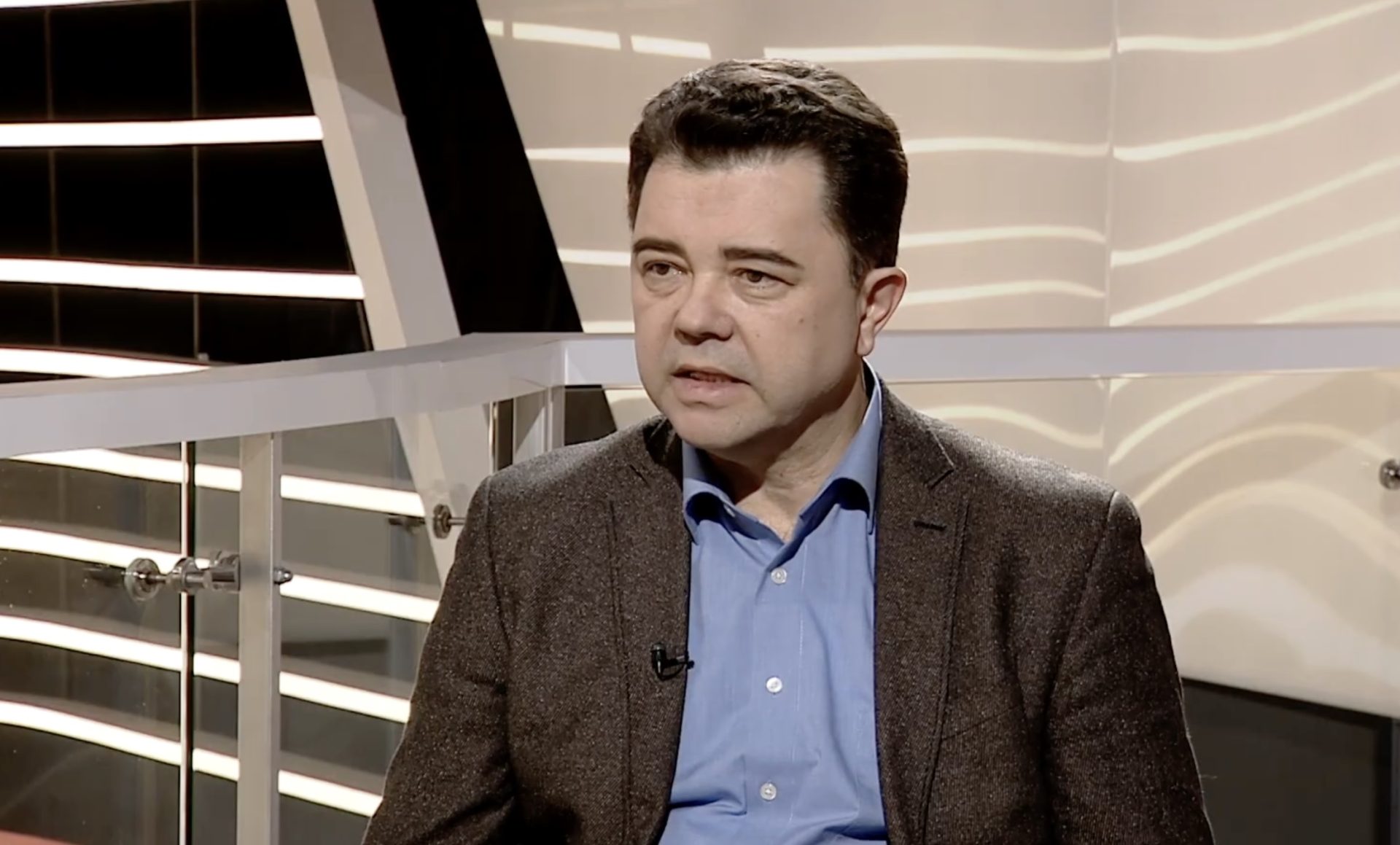Fostul vicepremier Victor Osipov, reținut pentru abuz de serviciu în Moldova Unul dintre cele mai influente personajele din scena politică a Republicii Moldova, Victor Osipov, fost viceprim-ministru pentru reintegrare și fost ministru al Agriculturii, a fost reținut marți de către autoritățile de anchetă