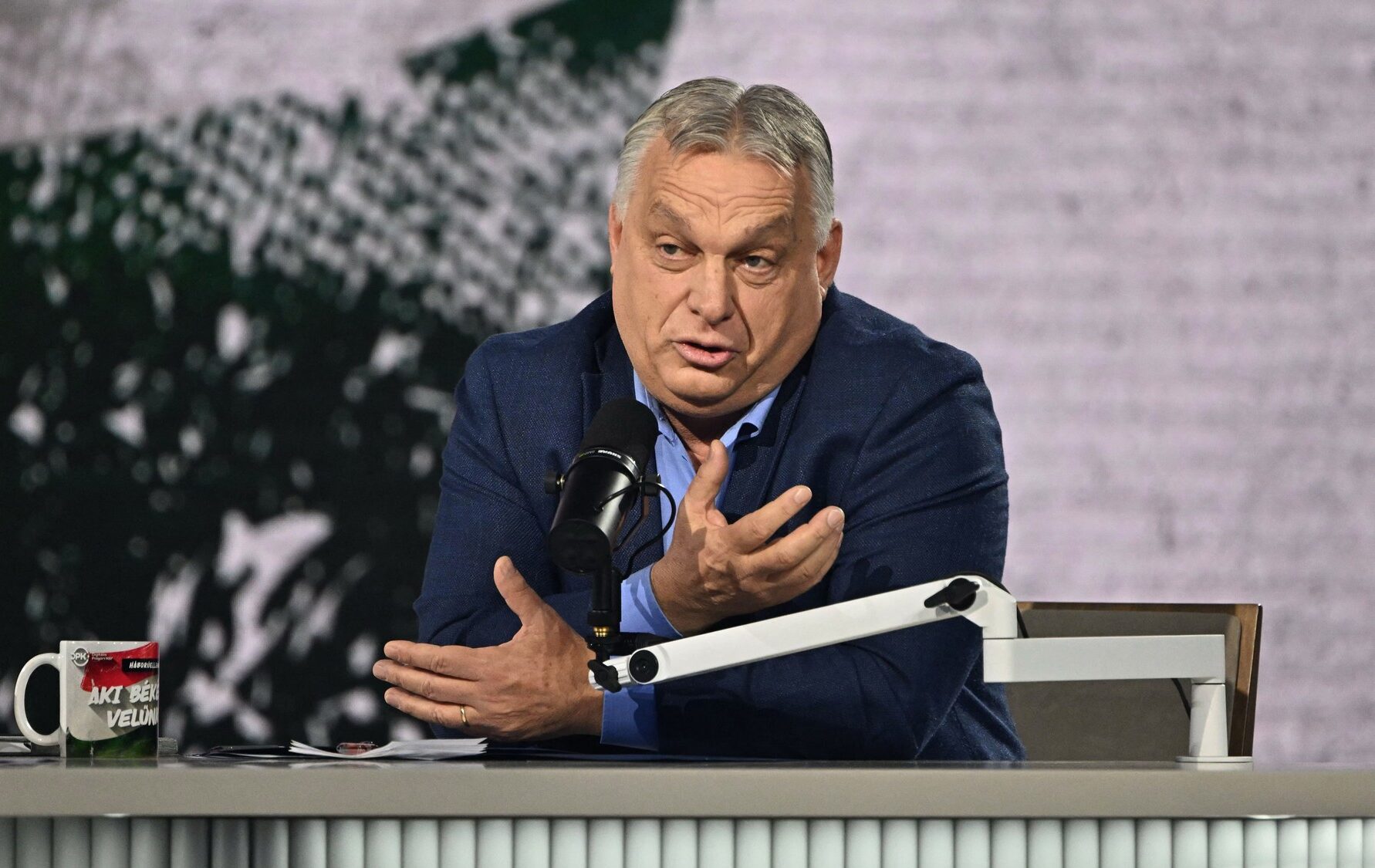 Rețeaua rusă de dezinformare Matryoshka, implicată în răspândirea de conținut fals și conspirativ, a intrat în vizorul opiniei publice din Europa Centrală și de Est, fiind acuzată că încearcă să destabilizeze imaginea politică a liderilor din regiune