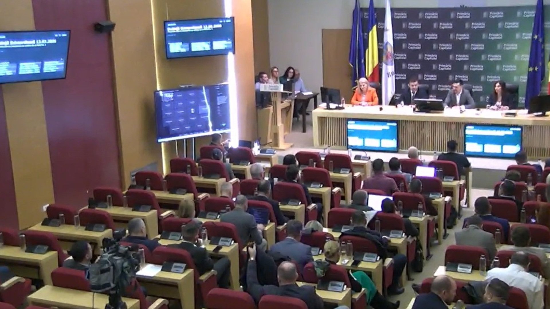 Bucureștiul primește o veste importantă: proiectul „Plătești câtă căldură primești” a fost aprobat Consiliul Local al Municipiului București a adoptat, vineri, un proiect care promite să aducă schimbări semnificative în modul de facturare pentru încălzirea în capitală