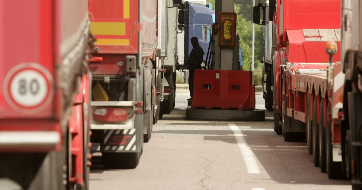 Guvernul prelungește ajutorul pentru motorina transportatorilor până în 2026