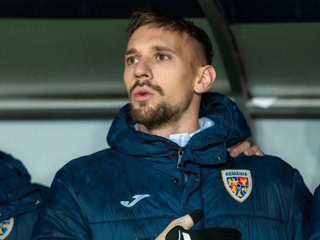 Juventus în negocieri avansate pentru portar cu experiență internațională Juventus se află în fața unui nou pas în strategia de întărire a echipei, purtând discuții preliminare pentru transferul portarului italian Guglielmo Vicario, current în prezent la Tottenham Hotspur