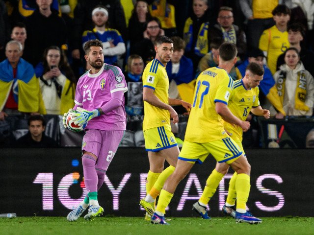 Eliminată din cursa pentru calificarea la Mondial, naționala Ucrainei a suferit o înfrângere dureroasă pe terenul echipei Suedia, scor 1-3