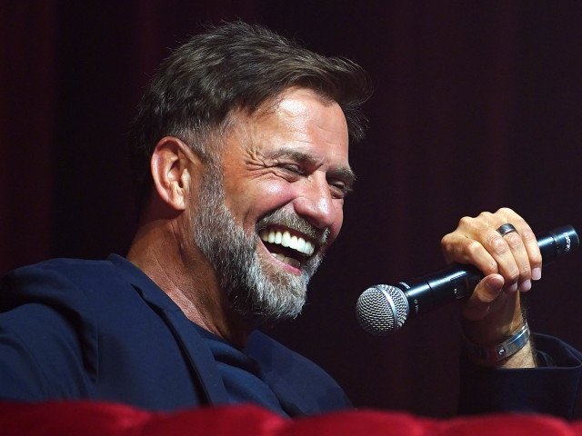 Schimbare de ultima oră pe piața transferurilor din Premier League: Jurgen Klopp și-a dat acceptul pentru un nou proiect la Liverpool Liverpool, Anglia — După săptămâni de incertitudine, vestea a zguduit din temelii lumea fotbalului