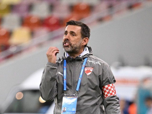 Dinamo rămâne într-un sezon de coșmar, după cea de-a treia înfrângere consecutivă, un fapt care ridică semne de întrebare asupra stării de spirit și a situației din interiorul clubului