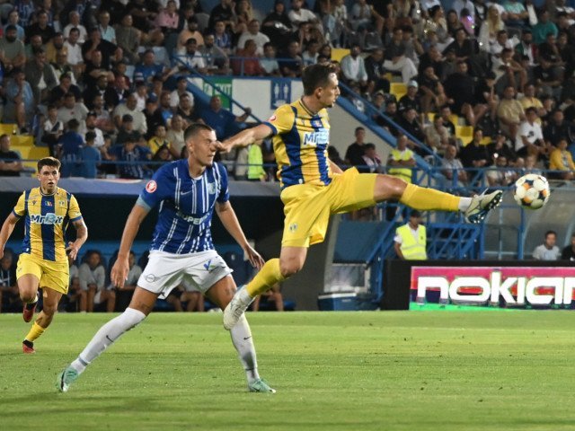 Remiză albă între Farul și Petrolul într-un meci decisiv pentru play-out, cu impact major în lupta pentru evitarea retrogradării Un duel tensionat și extrem de important pentru clasamentul din play-out s-a desfășurat duminică pe stadionul din Constanța, unde Farul și Petrolul au încheiat la egalitate, scor 0-0