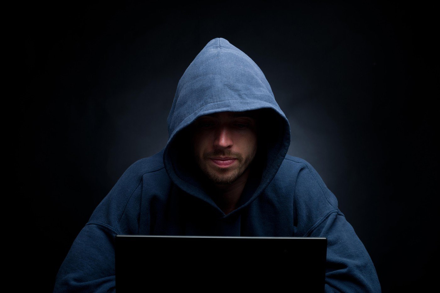 Avertisment serios pentru utilizatori: escrocii profită din plin de panică și confuzie pentru a-și duce la bun sfârșit planurile