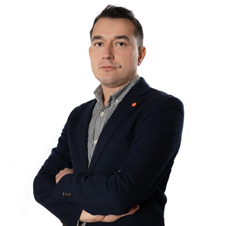 Grupul olandez Realworld Systems a anunțat lansarea unei platforme revoluționare bazate pe inteligență artificială, destinată optimizării calității serviciilor și operațiunilor IT în sectoare critice precum telecomunicațiile, banking, retail, energie și infrastructură