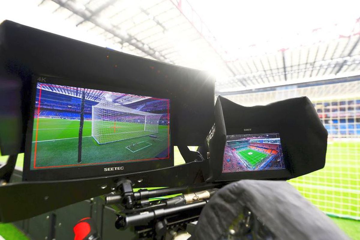 Cine transmite la TV Slovacia?