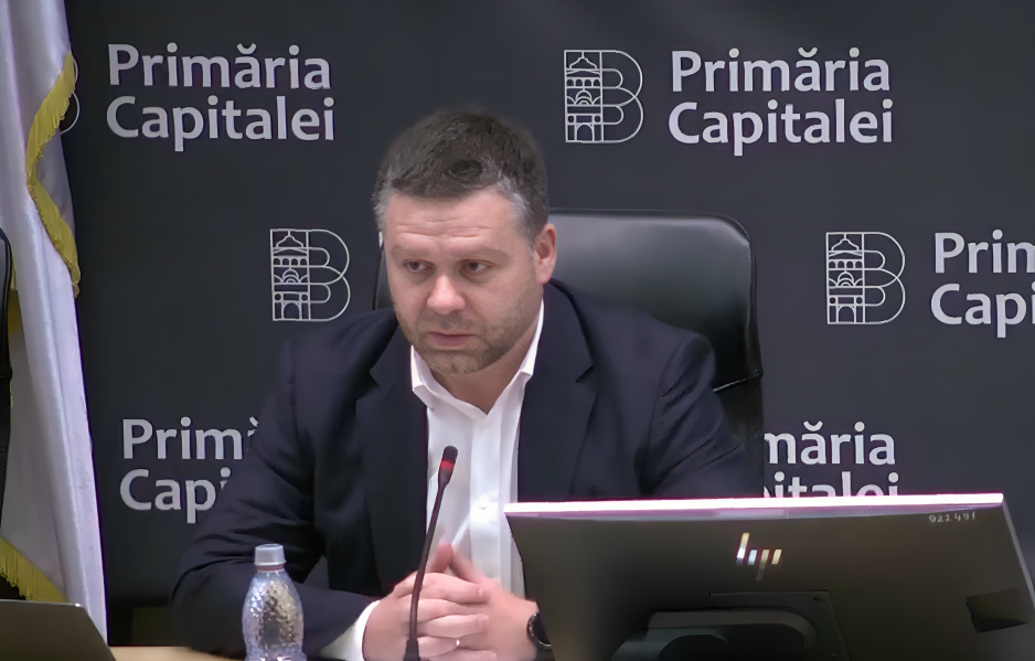 O ședință decisivă pentru bugetele bucureștenilor: Consiliul General se reunește pentru a dezbătea proiecte blocate Vineri, Consiliul General al Municipiului București (CGMB) va susține o ședință extraordinară, convocată de opoziția formată din grupurile PSD și PUSL, menită să deblocheze proiecte cruciale pentru bucureșteni, blocate anterior de lipsa cvorumului