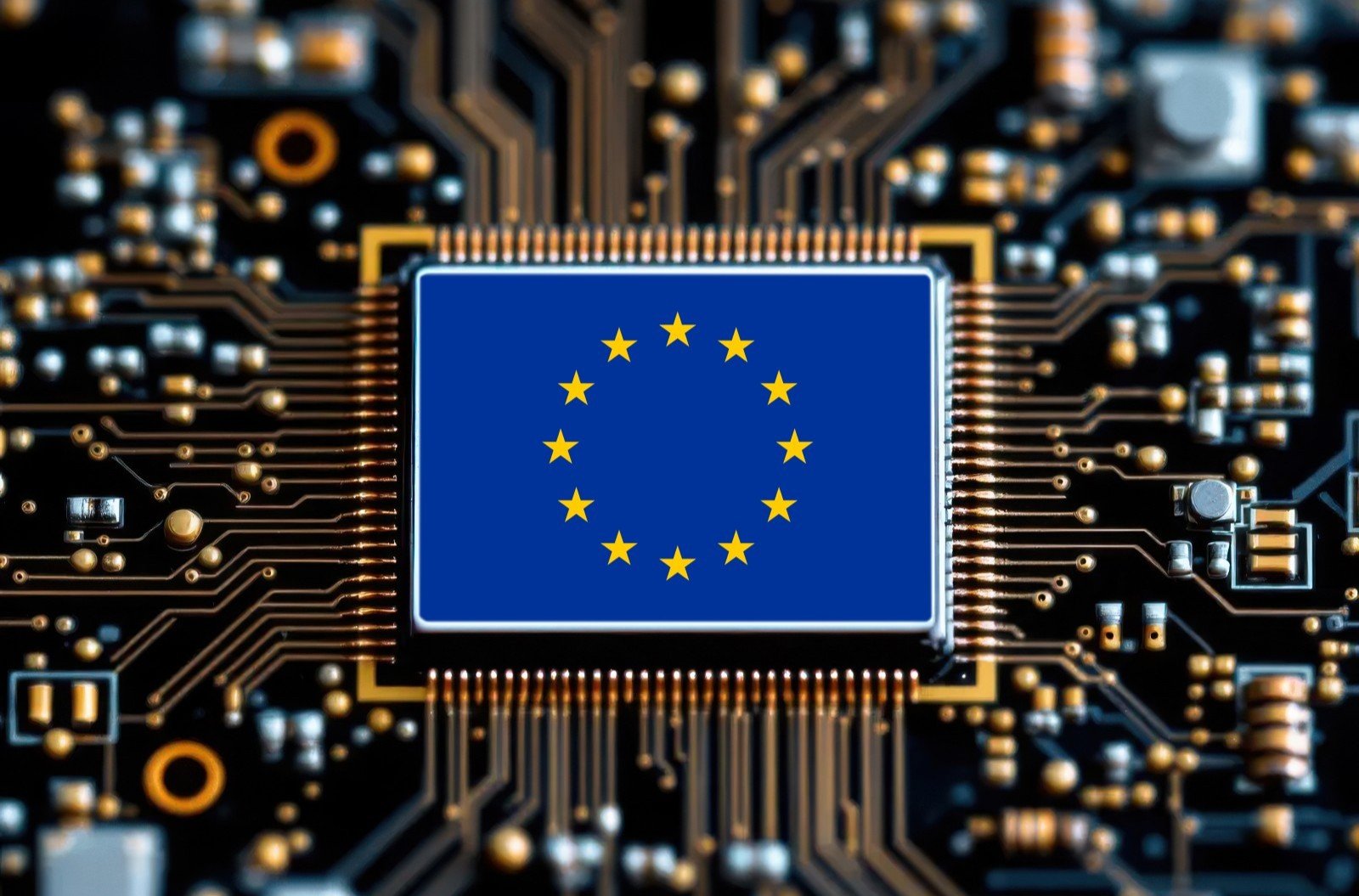 România intră în lupta europeană pentru dominanța în tehnologia semiconductorilor Guvernul României a dat recent un semnal clar asupra angajamentului țării de a se poziționa strategic în domeniul semiconductorilor, o industrie esențială pentru economia digitală a viitorului
