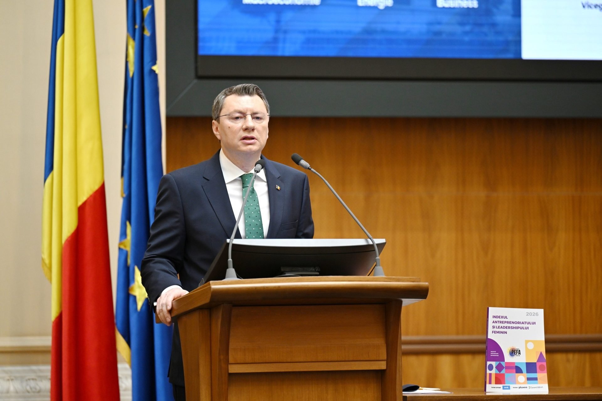 Criza economică și incertitudinile globale revin în centrul atenției, în contextul în care experți și analize financiare trag semnale de alarmă privind tendințele din economia românească