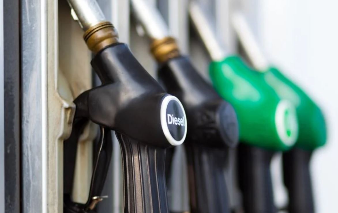 Prețurile carburanților din România continuă să înregistreze creșteri alarmante, trădând, fără îndoială, impactul conflictului din Orientul Mijlociu asupra pieței autohtone