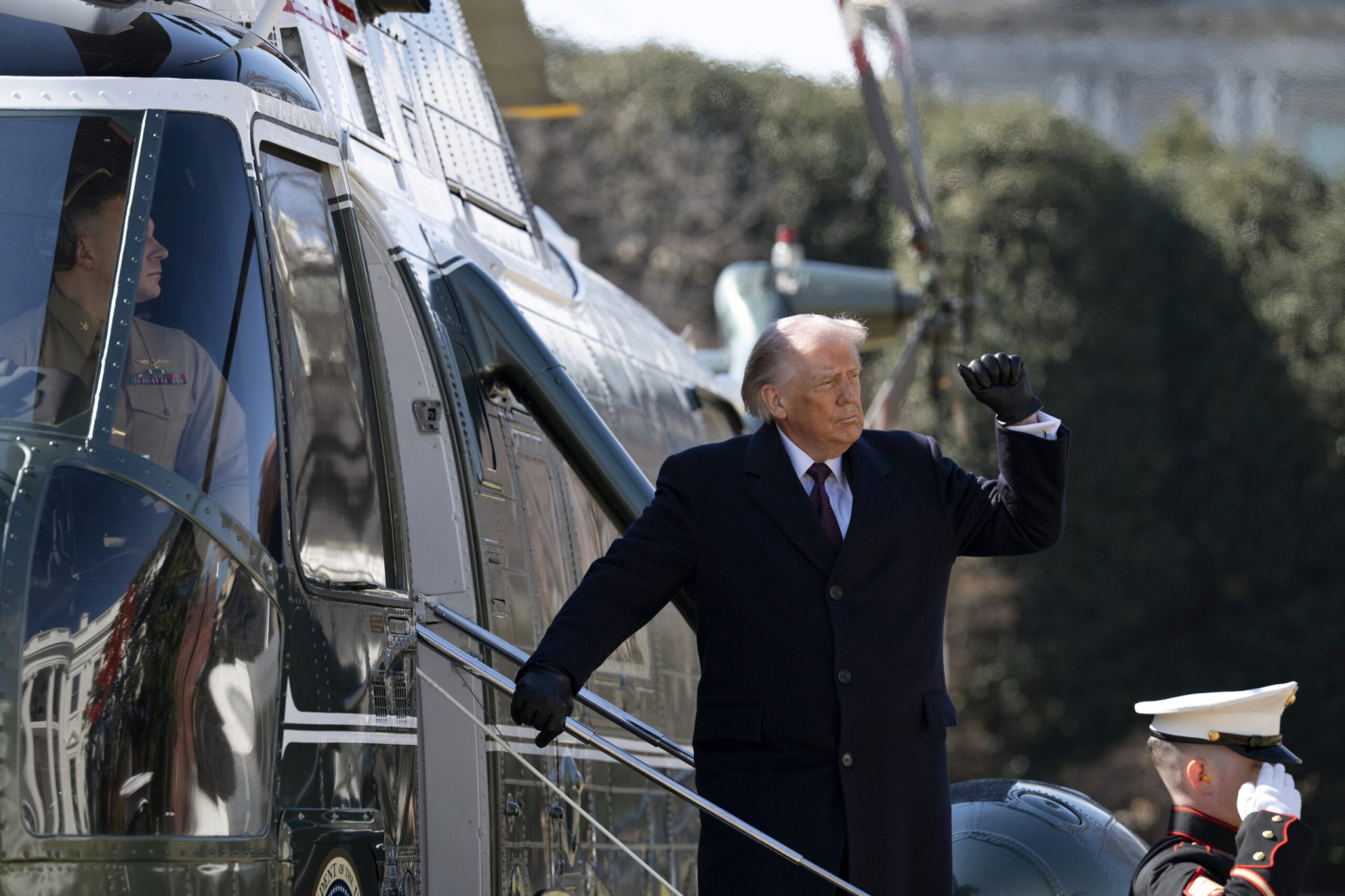 Consultare surpriză între administrația Trump și Hamas: obstacol major în procesul de pace în Gaza Un pas controversat al administrației Donald Trump riscă să complice și mai mult situația tensionată din Fâșia Gaza, pe fondul unor eforturi sporite de a media conflictul dintre israelieni și militanți palestinieni