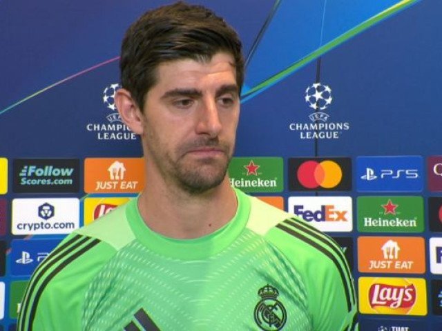 Courtois, cu un discurs ferm după schimbarea bravului Kinsky în debutul Ligii Campionilor Gigantul Real Madrid a debutat cu un rezultatând înfricoșător în această ediție a Ligii Campionilor, dar atmosfera de pe teren a fost umbrită de o schimbare neașteptată și de un incident care a stârnit controverse