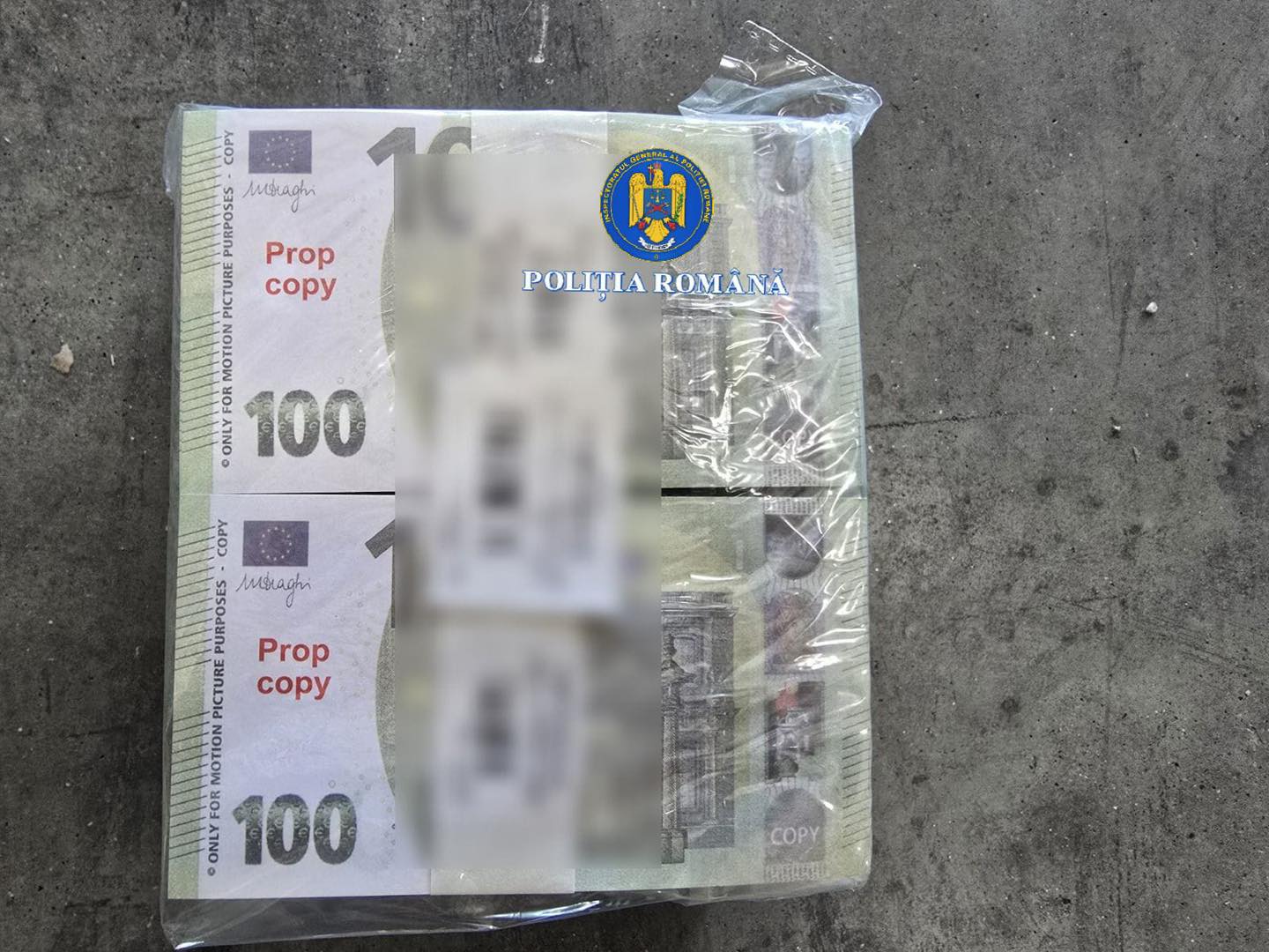 O rețea sofisticată de falsificare a bancnotelor a fost dezvăluită în județul Suceava, după o amplă acțiune coordonată de autoritățile române și bulgare