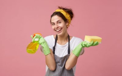 femeie-de-serviciu-scaled.jpg - ReactiveNews