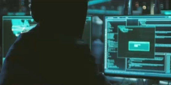 Peste un milion de români au fost ținta unor mesaje frauduloase primite pe telefon, sub masca unei cunoscute companii de curierat din România