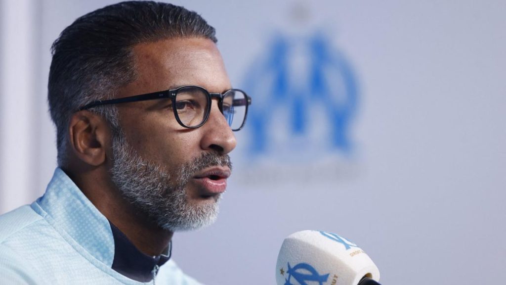 Habib Beye întâmpină un al doilea eșec în propriul său mandat ca antrenor al Olympique de Marseille, după ce echipa sa a fost eliminată surprinzător în turul cincisprezeceimi de finală ale Cupei Franței, în urma penalty-urilor disputate contra formației Toulouse