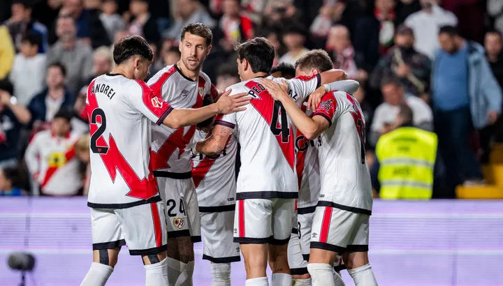 Rayo Vallecano pare aproape de calificarea în sferturile UEFA Europa Conference League, după ce a obținut o victorie convingătoare în Turcia și pregătește acum meciul de decisie din această etapă
